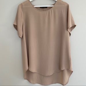 👍🏼Olivaceous Tan Short Sleeve Blouse